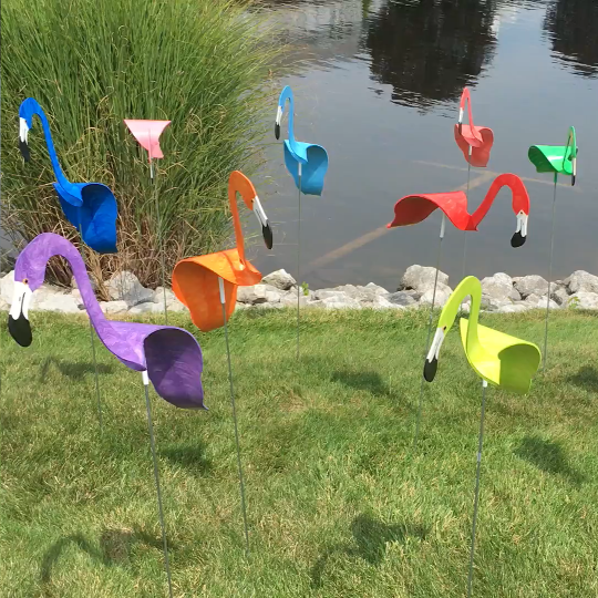 WhirlGlow™ Dancing Flamingo — Transform Your Garden Into a Lively, Mesmerizing Breeze-Driven Ballet