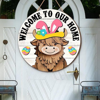 FestiMag™ Highland Cow Sign — Transform Your Home Instantly with Endless Festive Charm