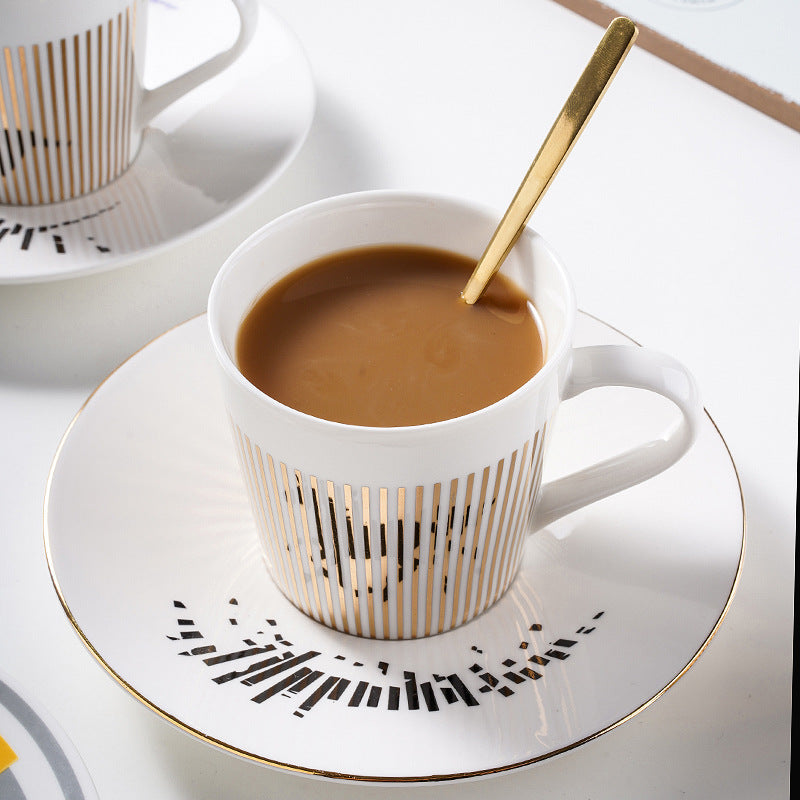 LumaRise™ Cup — Ignite Your Creativity and Elevate Every Coffee Break with Hypnotic Light and Luxurious Comfort