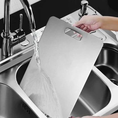 SteelGlide™ — Keep Your Knives Sharper and Your Kitchen Spotless Every Time