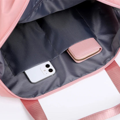 AeroLuxe™ — Travel Light, Move Freely, Own Every Adventure