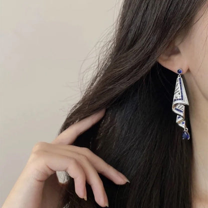 MystiqueAura™ — Ignite Your Confidence with Featherlight, All-Day Elegance