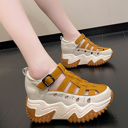 SolaceStride™ — Effortless All-Day Comfort That Sets Your Feet Free
