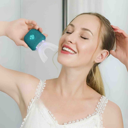LumaPure™ — Unlock a Brilliant Smile in Just 45 Seconds Without the Hassle