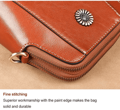 ArcadiaWay™ Crossbody — Carry Timeless Confidence That Keeps You Organized and Stylish Every Day