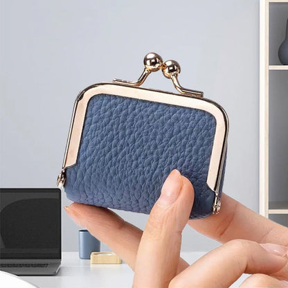 AlluraVault™ — Keep Your Jewelry Flawless, Organized, and Ready to Shine Everywhere You Go