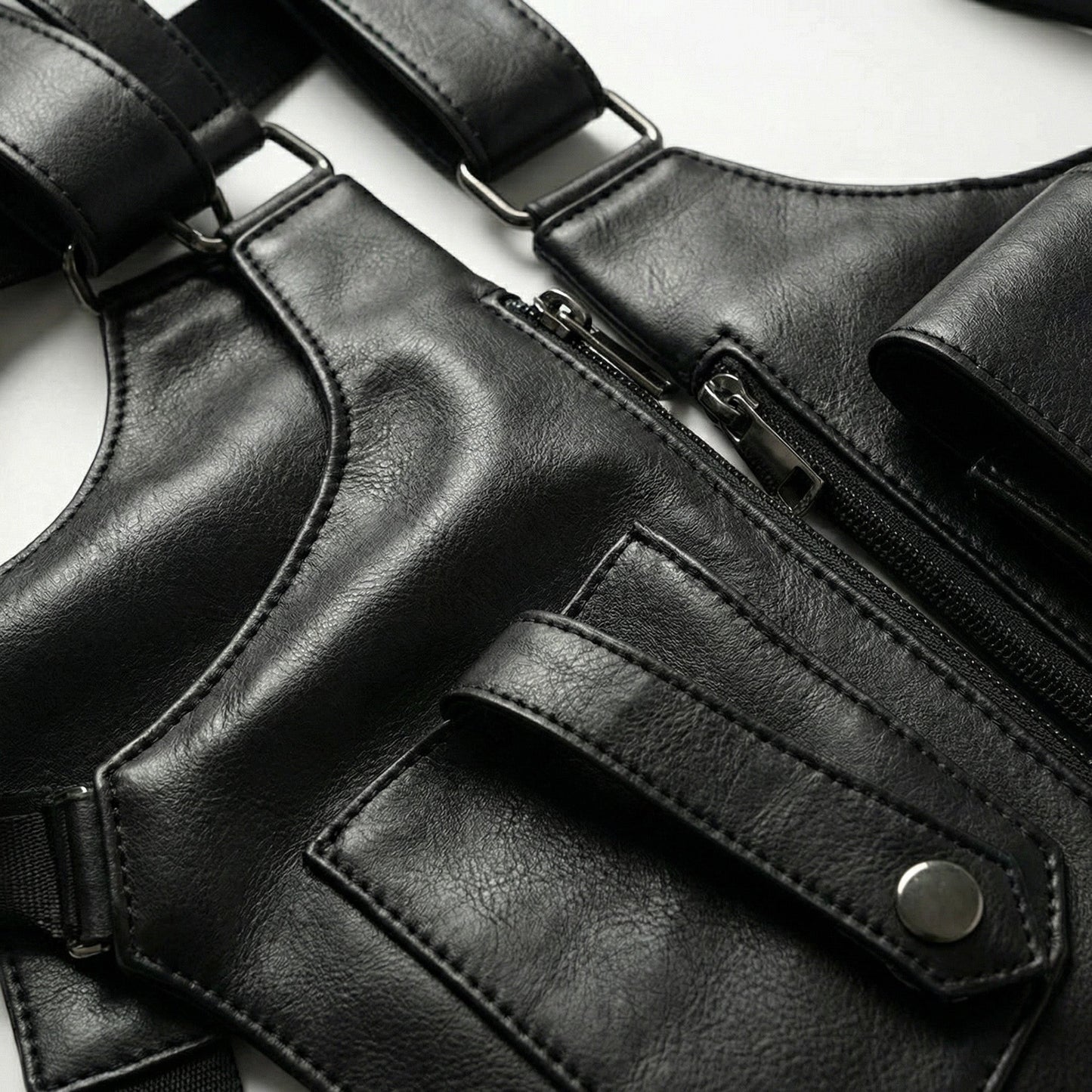 BravaMuse™ Signature Satchel — Command Every Moment with Effortless Power and Timeless Style