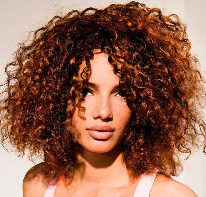 LumiCurl™ — Unleash Soft, Bounce-Filled Curls That Glow With Life All Week
