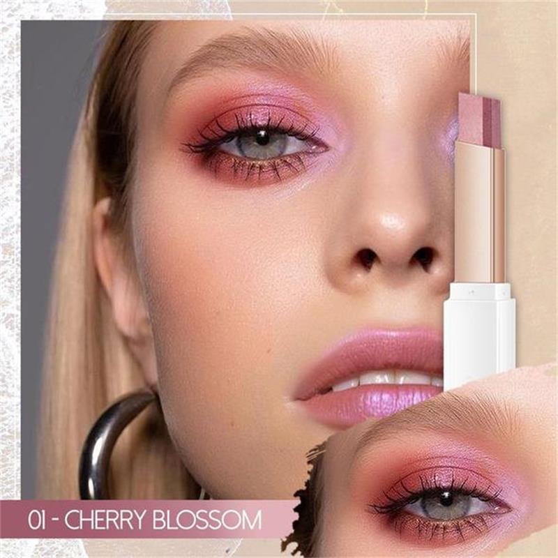AuraLuxe™ — Dazzling, Smudge-Proof Color That Empowers Every Glance