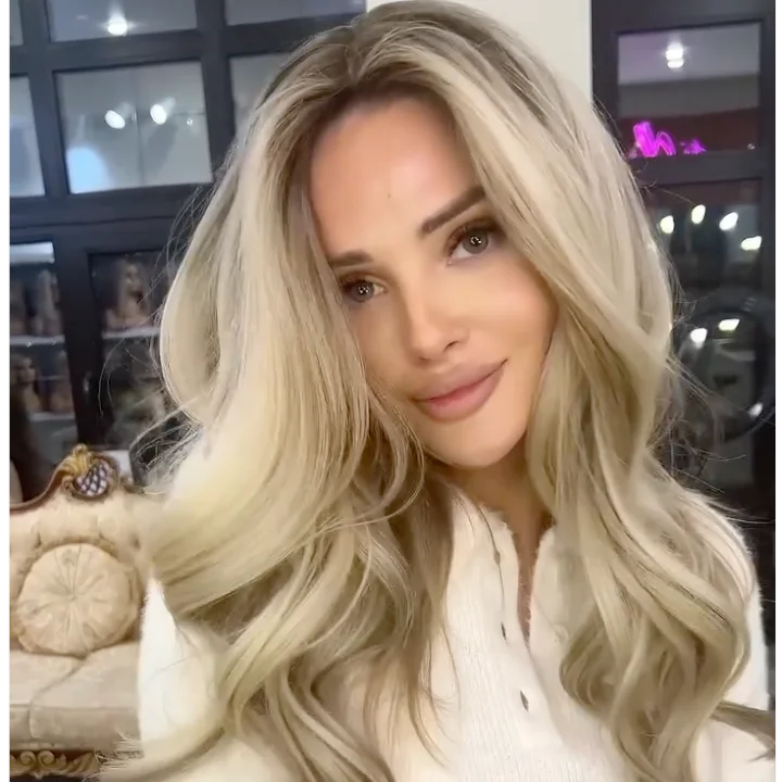VivaLuxe™ — Unlock Unstoppable Confidence with Hair That Looks and Feels Truly Yours