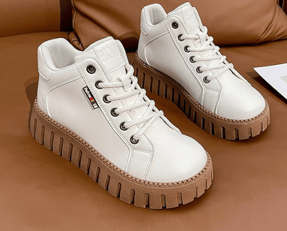 TitanStride™ — Step Into All-Day Confidence and Unstoppable Comfort