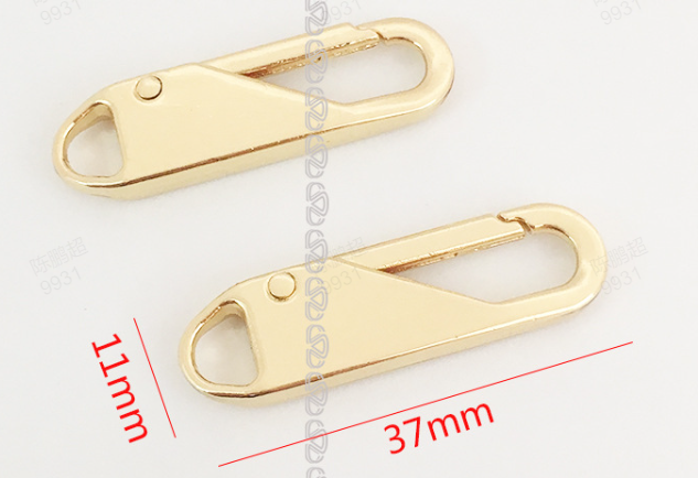 Ziplynx™ — Instantly Rescue Stuck Zippers Without Tools or Stress