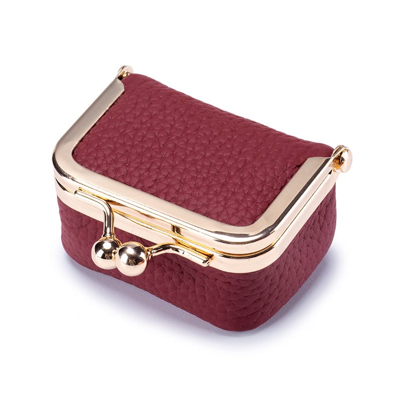 AlluraVault™ — Keep Your Jewelry Flawless, Organized, and Ready to Shine Everywhere You Go
