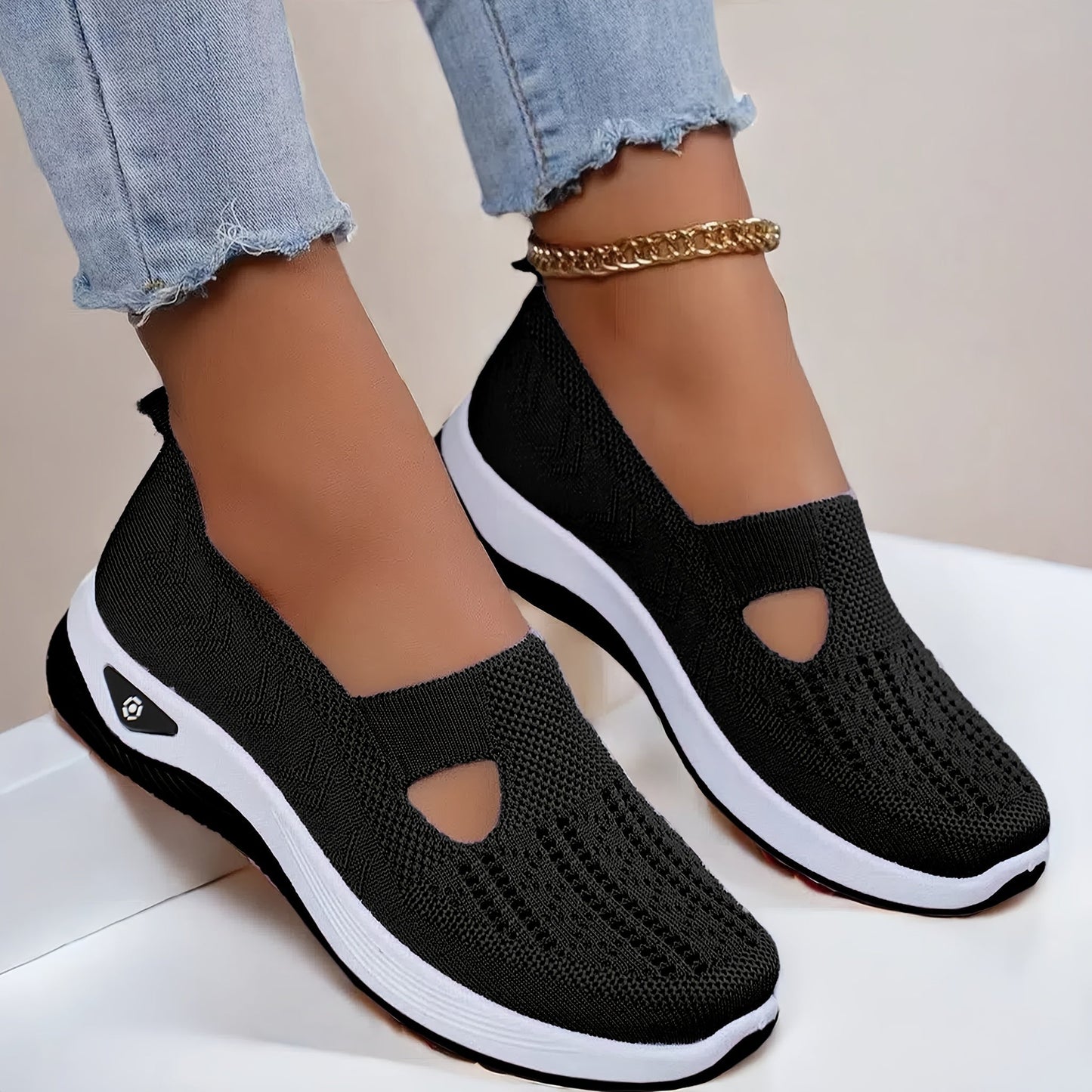 VellaStride™ Sneakers — Unleash All-Day Comfort and Confidence in Every Step