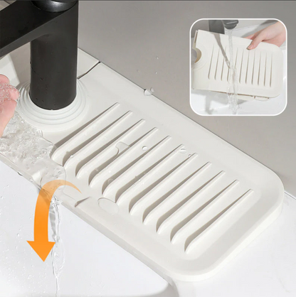 HydraDry™ Silicone Drying Mat — Transform Your Kitchen with Spotless Counters and Lightning-Fast Drying