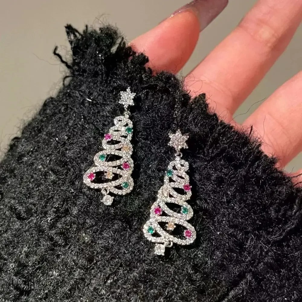 NovaLuxe™ Christmas Earrings — Light Up Every Celebration with Featherlight, Lasting Sparkle