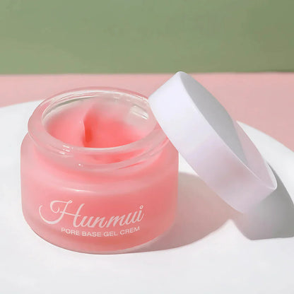 VelouraMist™ — Unleash All-Day Poreless Radiance That Commands Attention