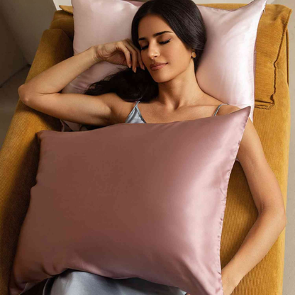LuminaSilk™ — Transform Your Sleep into a Beauty Ritual for Silky Hair and Radiant Skin
