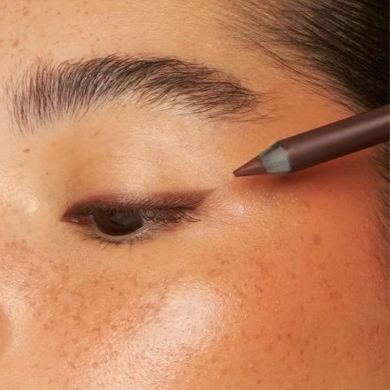 VeledaBold™ — Command Attention with All-Day Bold, Smudge-Proof Eyes
