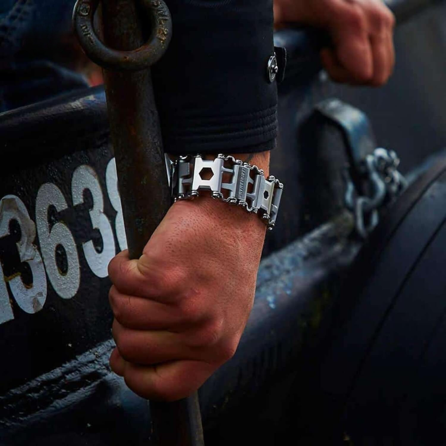 TitanGear™ Multi-Tool Bracelet — Own Every Moment with Instant Power and Unstoppable Confidence