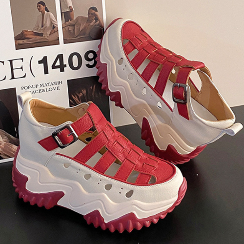 SolaceStride™ — Effortless All-Day Comfort That Sets Your Feet Free