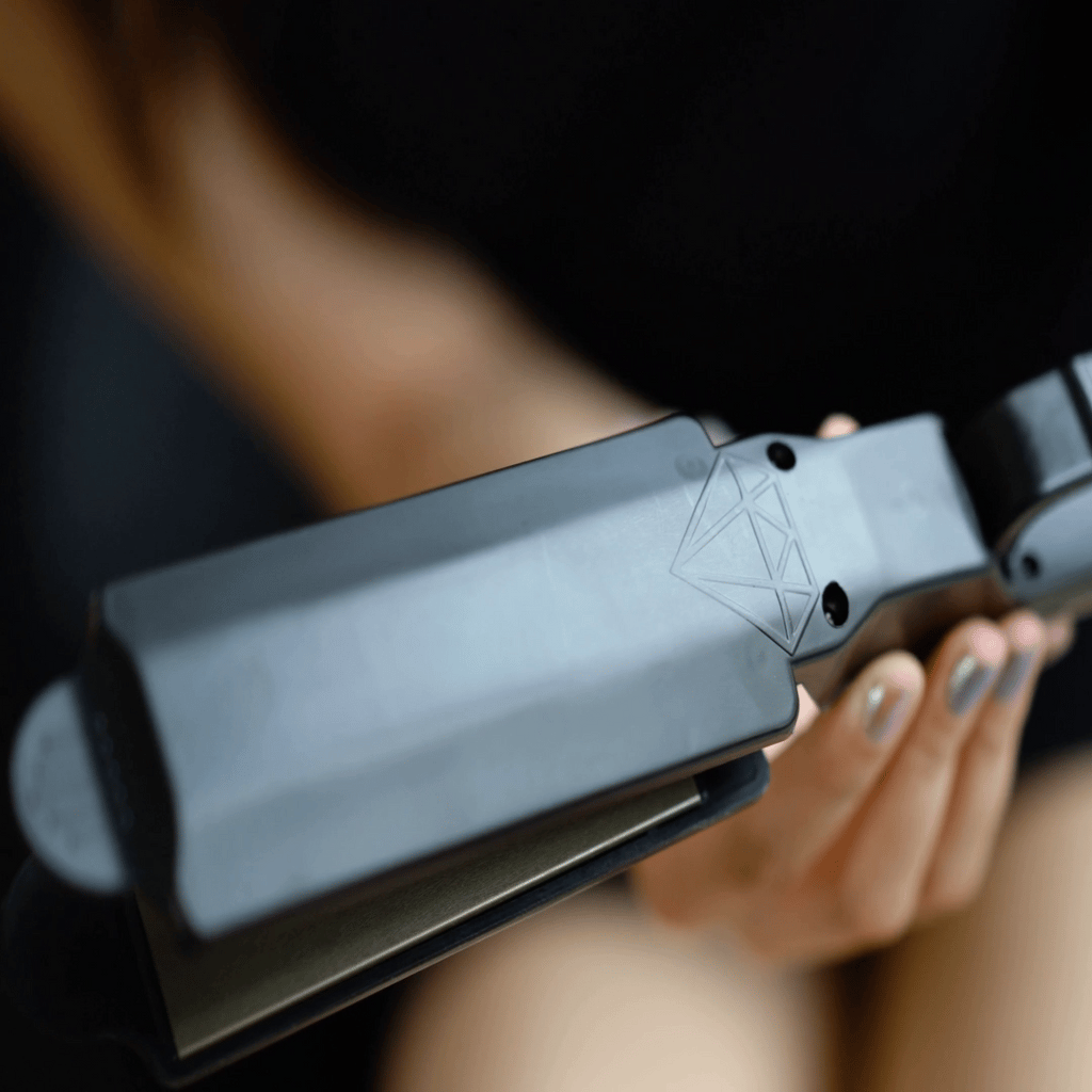 LumaSilk™ Pro Straightener — Unlock Flawless, Frizz-Free Hair That Commands Attention