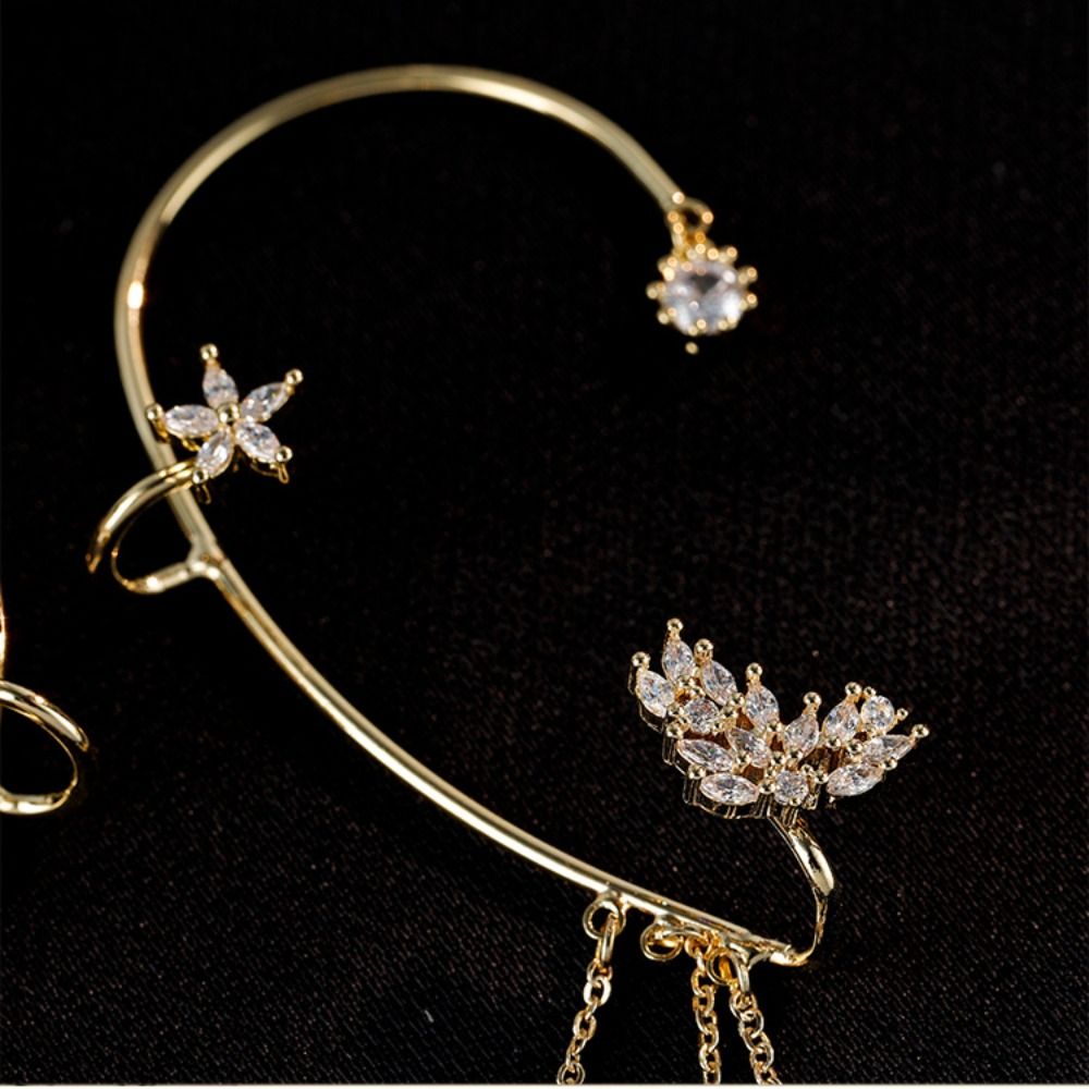 Celestira™ — Experience All-Day Sparkle with Featherlight Elegance and Magnetic Charm