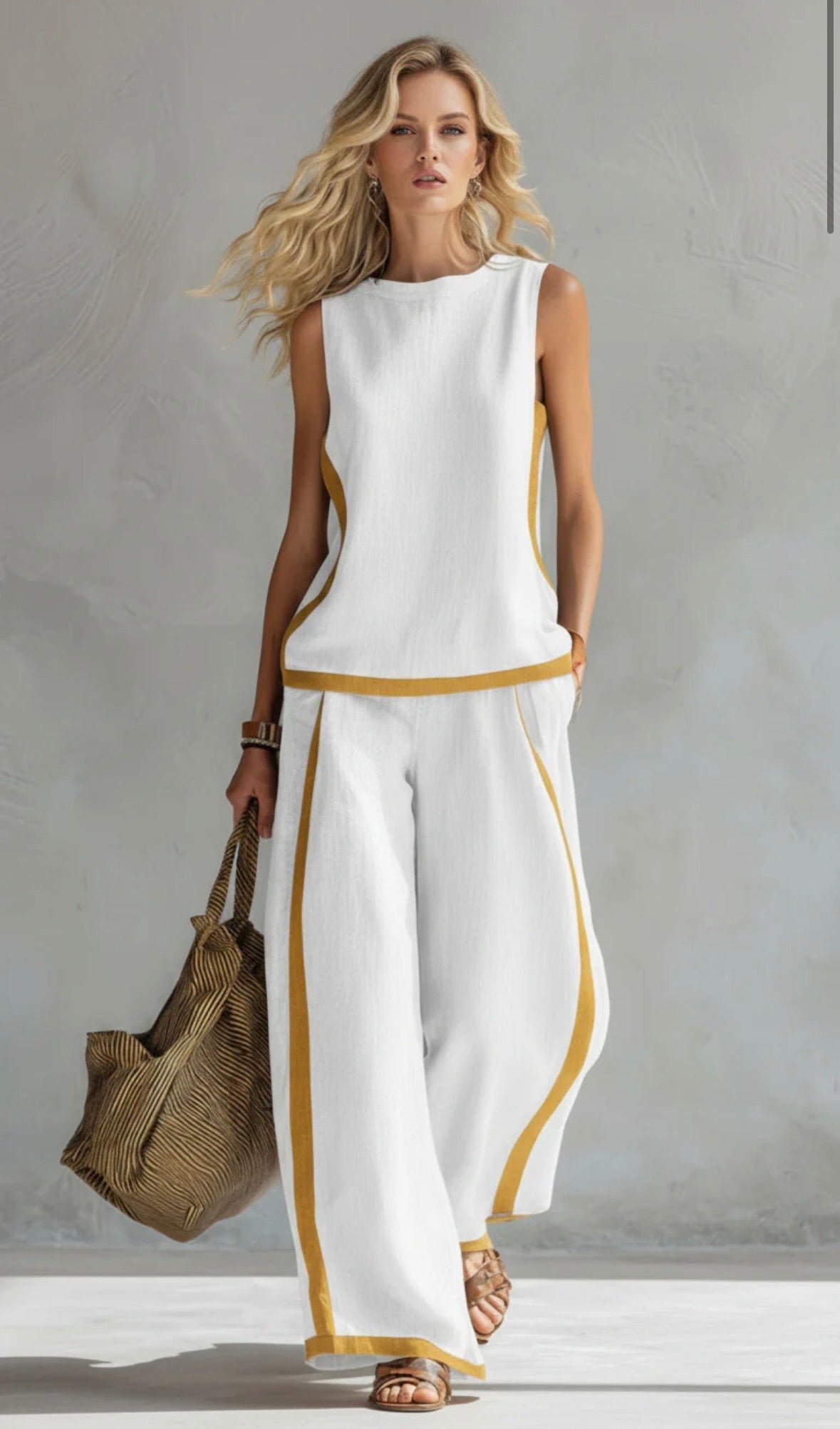BreezeForm™ Two-Tone Set — Experience All-Day Freshness and Effortless Confidence