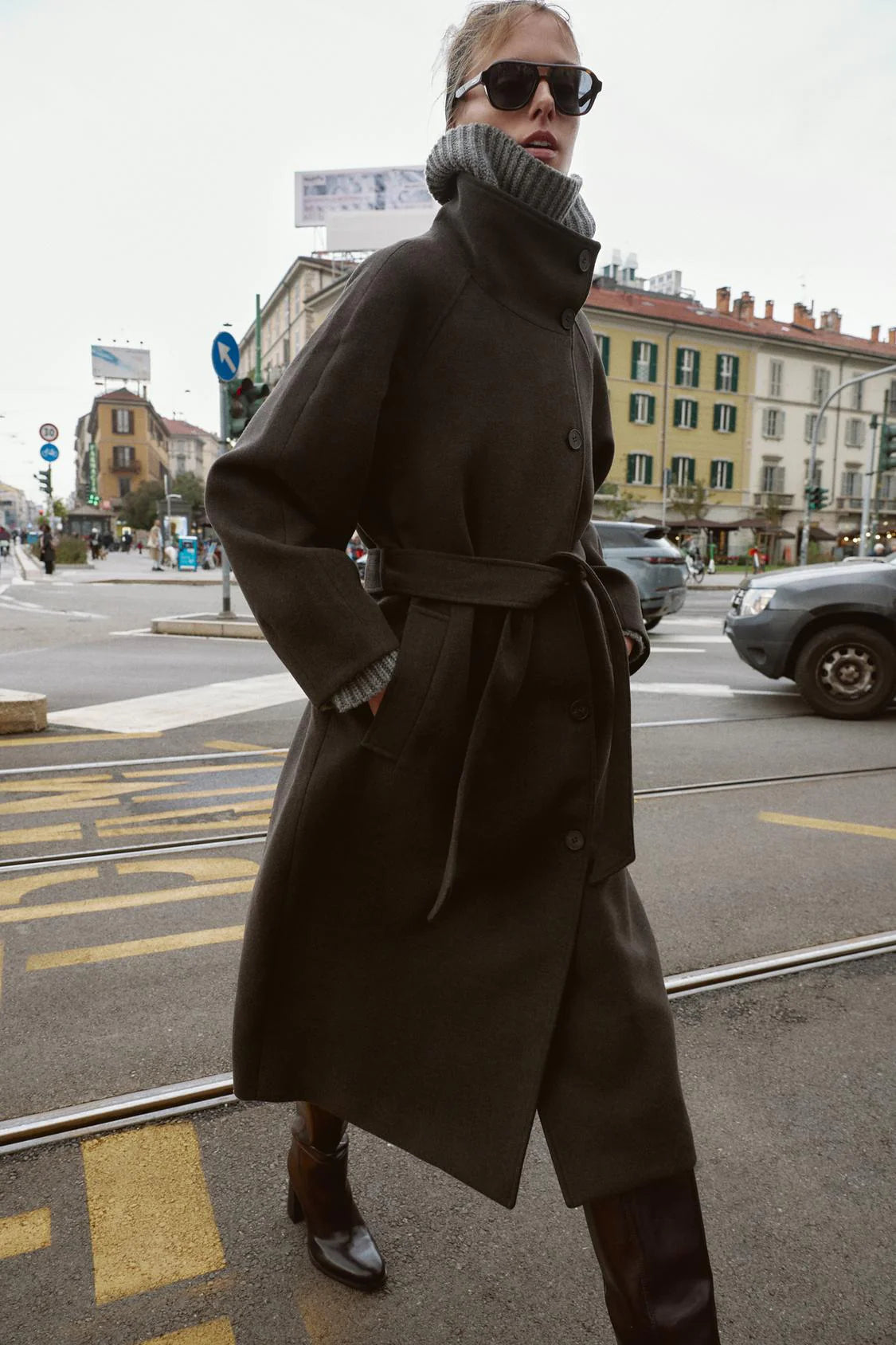 Vellora™ Wool Coat — Sculpt Your Silhouette with Effortless, Weightless Warmth